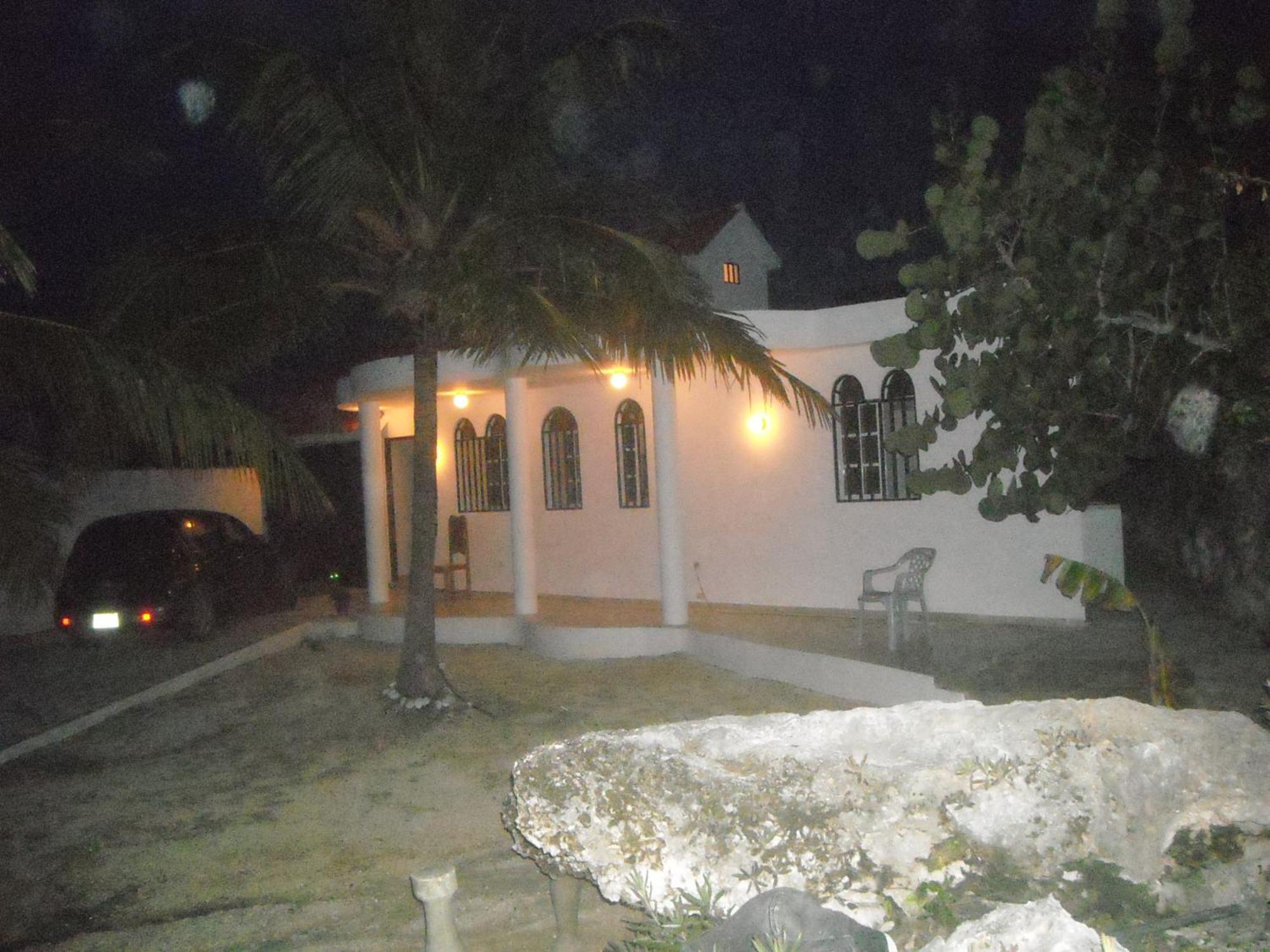 Guesthouse Villa La Isla Ла-Романа Екстер'єр фото